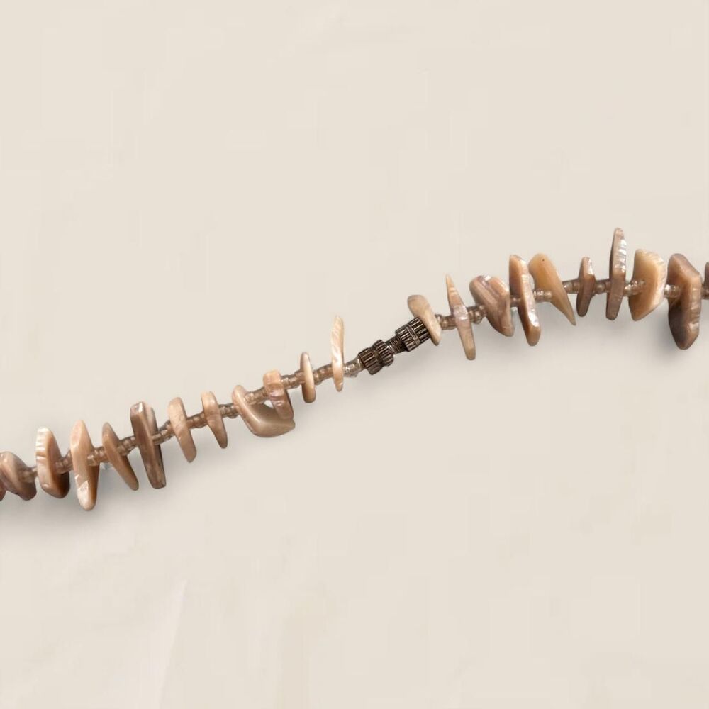 Vintage Natural Shell Chip Statement Necklace Beige Brown Y2K Coastal Boho - Picture 3 of 6